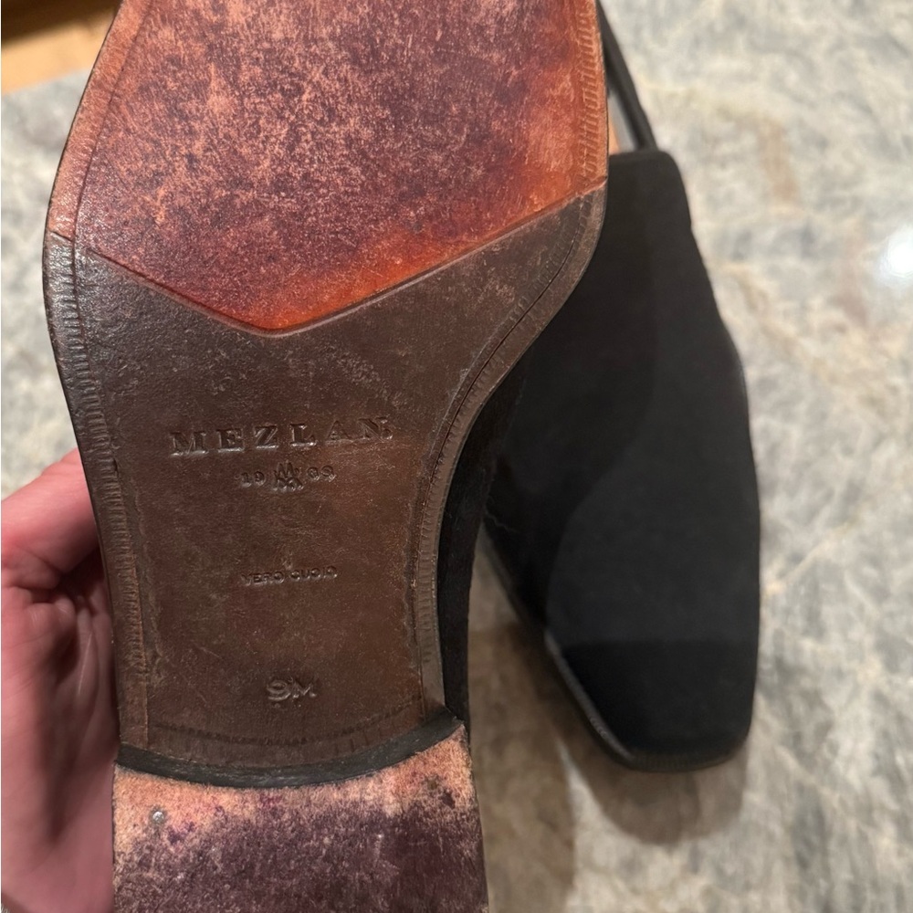 Men’s Suede Mezlan Dress Shoes